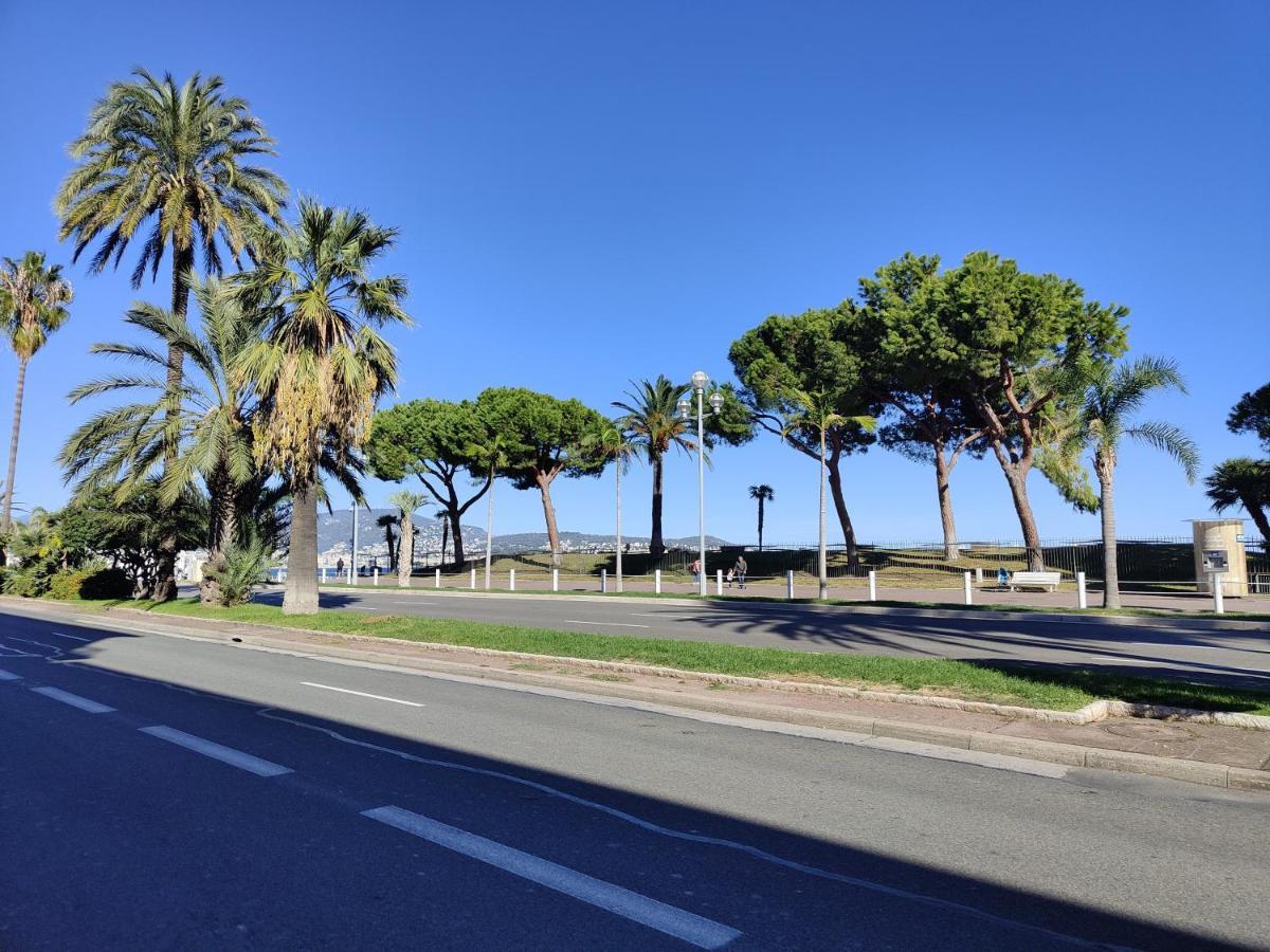 Le 323 Prom - 2 Chambres - Ac - Parking - Tram Et Supermarche Proches - Front De Mer Ницца Экстерьер фото